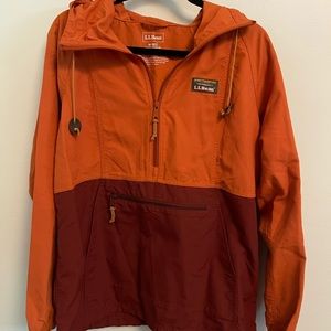 LL BEAN Women's Mountain Classic Anorak - pullover, color lock, size Medium